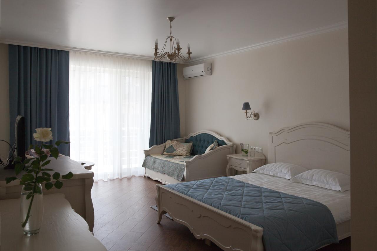 Pharaon De Lux Hotel ซาโตกา ภายนอก รูปภาพ