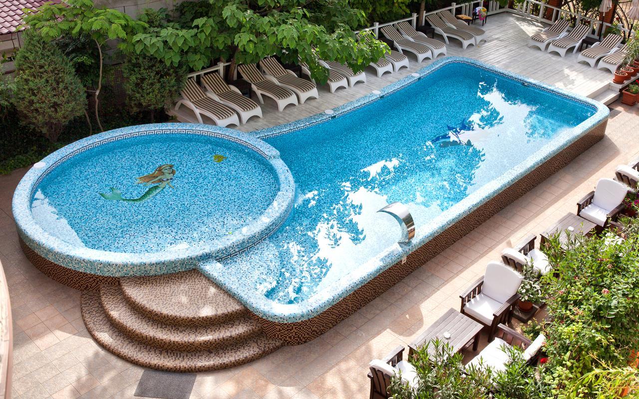 Pharaon De Lux Hotel ซาโตกา ภายนอก รูปภาพ